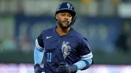 El camino de regreso para Maikel García: Evolución y paciencia en Kansas City