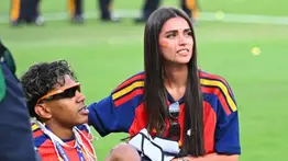 Novia de Lamine Yamal hace contundente denuncia en redes sociales