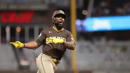 MLB: Luis Rengifo comandó triunfo de San Diego y se acercó a esta leyenda venezolana