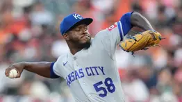 MLB: Luinder Ávila se fue sin decisión ante Detroit