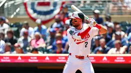 Kody Clemens logra una proeza histórica alcanzada únicamente por Babe Ruth