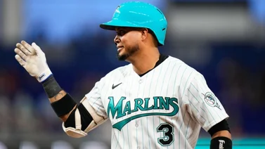 MLB: ¡No se cansa de batear! Luis Arráez sumó otro juego multihits (+Estadísticas)