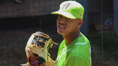 MLB: El cubano Alexander Valiente de jugar la Serie del Caribe 2023 a huir de su país
