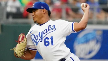 MLB: Ángel Zerpa recibió el llamado de Kansas City para volver a Grandes Ligas