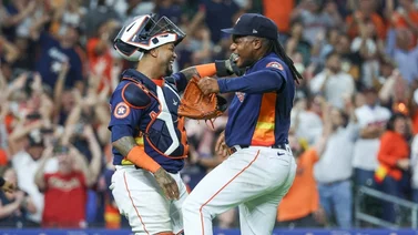 MLB: Mira el jugador que pasó de entrenar en un estacionamiento a lanzar un No-Hitter