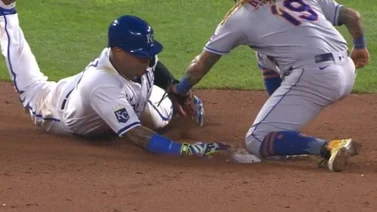 MLB: Salvador Pérez y sus habilidades para llegar a salvo a la base (+Video)