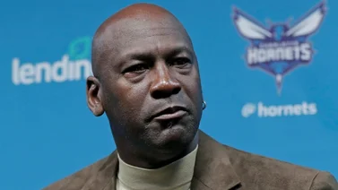 NBA: Se completó la venta del equipo de Michael Jordan