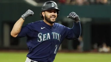 MLB: Eugenio Suárez igualó esta marca del inmortal Edgar Martínez en los Marineros