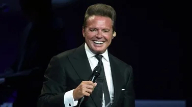 El tiempo pasa factura: Luis Miguel vuelve a los escenario irreconocible