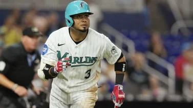 MLB: ¿Cómo le fue a Luis Arráez ante Texas este viernes 4 de agosto?