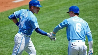 MLB: Freddy Fermín entre los mejores jonroneros de Kansas City