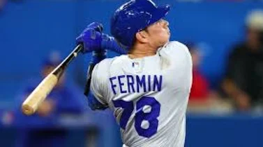 MLB: Freddy Fermín está dejando números extraordinarios en los últimos días