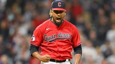 MLB: Emmanuel Clase entra en la lista histórica de los 6 pitchers con más salvados en Cleveland