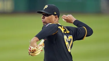 MLB: ¡Ritmo insuperable! El cubano Johan Oviedo tiene una racha de partidos impecables desde la lomita