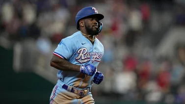 MLB: Adolis García se pelea el título de carreras impulsadas con Matt Olson