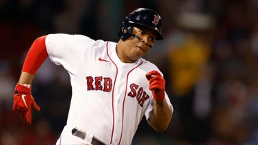MLB: ¡Número redondo! Rafael Devers llegó a una cifra récord de anotadas en su carrera 