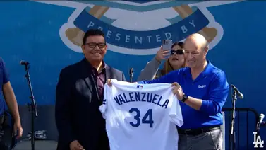 Fernando Valenzuela abre la puerta para sus compatriotas en MLB Fernando Valenzuela abre la puerta para sus compatriotas en MLB