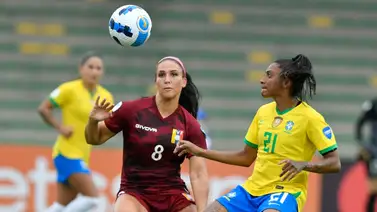 Sonia O'Neill firma con su nuevo club en Inglaterra Sonia O'Neill firma con su nuevo club en Inglaterra