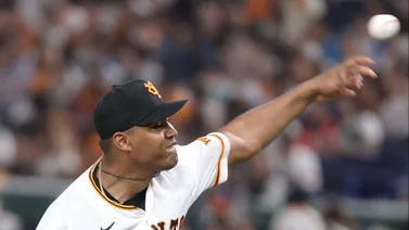 Yohander Méndez se mantiene como uno de los mejores foráneos en la pelota de Japón