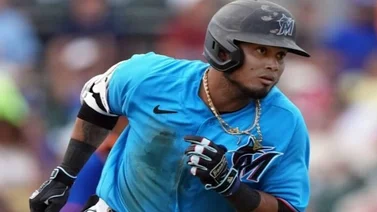 MLB: ¡Back to back to back! Vea los tres jonrones consecutivos de Soler, Arráez y Bell (+video)