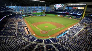 MLB: Empresario acusa a Derek Jeter de destruir el Estadio de los Marlins MLB: Empresario acusa a Derek Jeter de destruir el Estadio de los Marlins