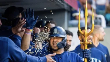 MLB: ¡Abrió el rally! Eugenio Suárez desata todo su poder contra los Reales (+video)
