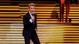 Así es el rollo: Luis Miguel, Karol G, Mirla Castellanos y Alicia Machado y Christian Estrada
