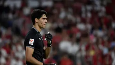 Al-Hilal confirma el fichaje de su nuevo portero Al-Hilal confirma el fichaje de su nuevo portero