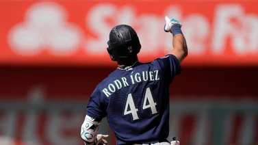 MLB: Julio Rodríguez es el tercero en lograr esta hazaña en Grandes Ligas