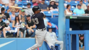 MiLB: Prospecto venezolano de los Yankees conecta kilométrico jonrón en Triple A (+Video)
