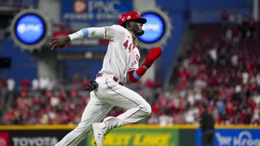 MLB: Elly De La Cruz a ritmo de un Fórmula 1 en Cincinnati