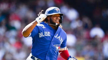 Alerta en Toronto: Vladimir Guerrero Jr. abandonó el juego por lesión