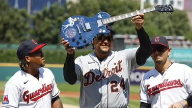 MLB: Así es la guitarra que le regalaron a Miguel Cabrera en Cleveland (+Foto)