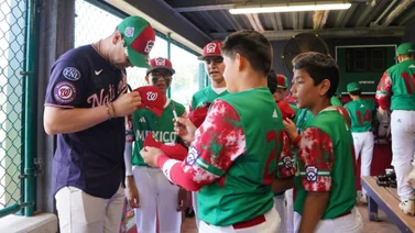 Joey Meneses es uno de los mejores mexicanos en Grandes Ligas / Foto: MLB