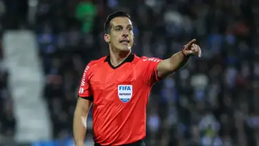 Luis Rubiales es denunciado ante la Federación Española por “violencia sexual” Luis Rubiales es denunciado ante la Federación Española por “violencia sexual”