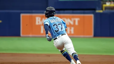MLB: ¡A casa llena! Así fue el primer jonrón en la carrera de Osleivis Basabe (+Video)