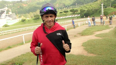 Mira el ajuste de la fija del 5y6 que dedica José Gilberto Hernández para la Gala Hípica de Caracas