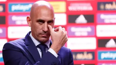 Futbol español se vuelca en contra de Rubiales (+Declaraciones) Futbol español se vuelca en contra de Rubiales (+Declaraciones)