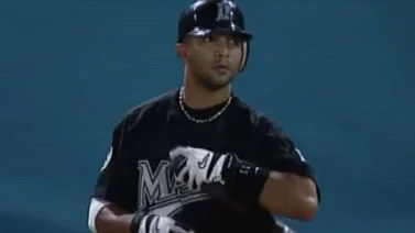 MLB: Así fue el primer hit de Alex González en las Grandes Ligas 