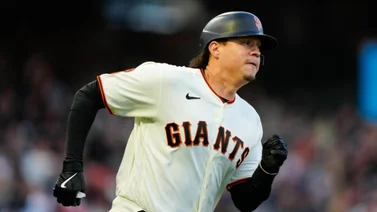 MLB:¡Indetenible! Wilmer Flores la desaparece por lo más lejos del Oracle Park (+video)