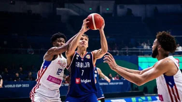 Copa Mundial de Baloncesto: Bogdan Bogdanovic muestra su habilidad ante dos defensas de Puerto Rico (+Video)