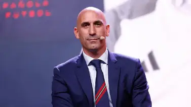 FIFA evalúa imponer una sanción histórica a Luis Rubiales FIFA evalúa imponer una sanción histórica a Luis Rubiales