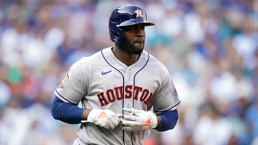 MLB: ¡Al Pesky Pole! Yordan Álvarez la desaparece por segundo día consecutivo (+Vídeo)