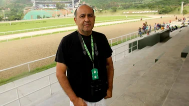 Humberto Correia inscribe a este ejemplar que retorna a La Rinconada tras 63 días sin correr