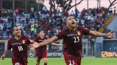 ¿Quiénes deberían ser los delanteros titulares de la Vinotinto en el partido ante Colombia por las Eliminatorias? ¿Quiénes deberían ser los delanteros titulares de la Vinotinto en el partido ante Colombia por las Eliminatorias?