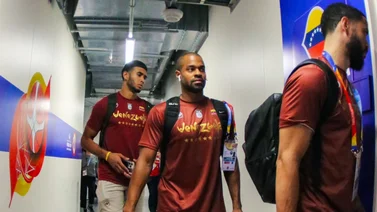Copa Mundial de Baloncesto: Mira la llegada de Venezuela para su duelo clave ante Japón (+Fotos)