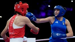 Angela Carini recibe interesante propuesta de pelea por parte de Jake Paul