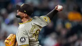 MLB: Robert Suárez asegura otra victoria para unos inspirados Padres de San Diego