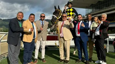 Niño Lorenzo galopa el Clásico República Bolivariana de Venezuela Niño Lorenzo galopa el Clásico República Bolivariana de Venezuela