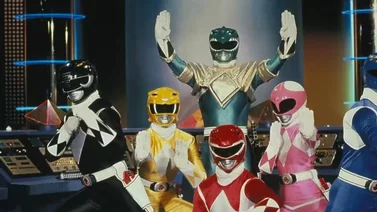 Actor de “Power Rangers” captado en vídeo mientras agrede a una persona de tercera edad 
